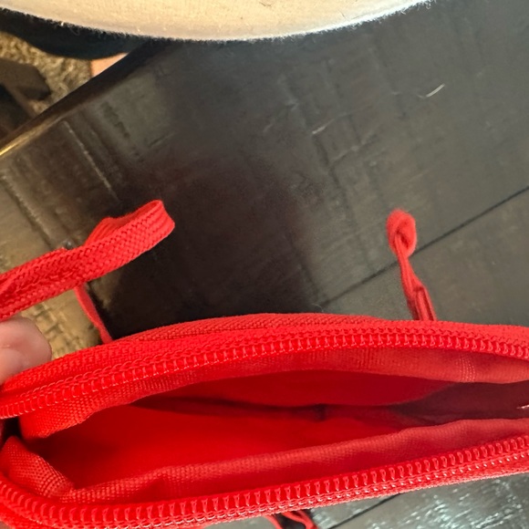 Supreme Red Crossbody Bag - Picture 7 of 10
